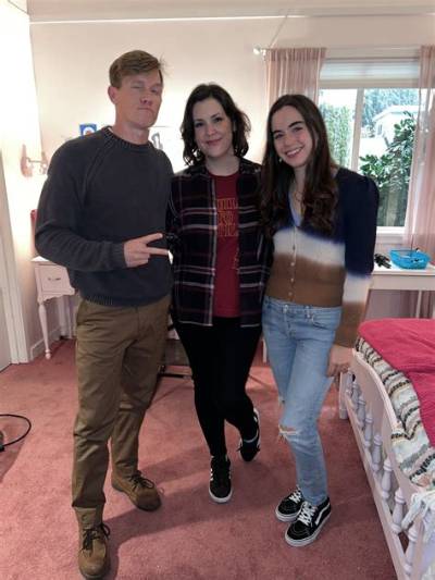 Inside Sarah Desjardins Parents and Family Life