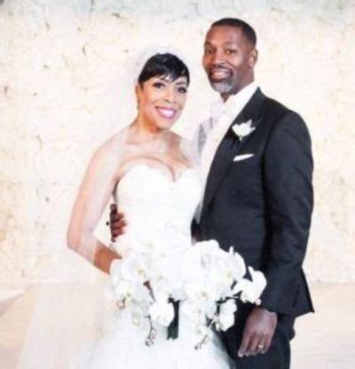 Inside Shirley Strawberry Married Life with Husband Ernesto Williams