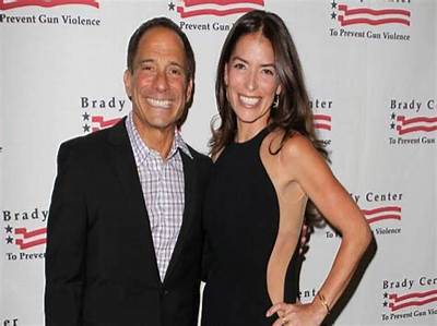 Is Andy Levin Still Married to Mary Freeman? Wife and Net Worth Revaled