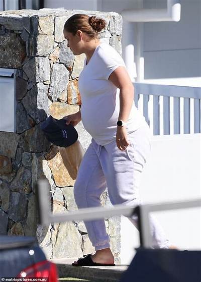 Is Ash Barty Pregnant? Details to Know About Her Husband to Be and Baby