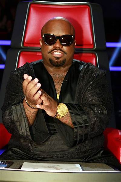 Is Ceelo Green Dwarf? Controversial Rapper Singing National Anthem in the Nba Finals