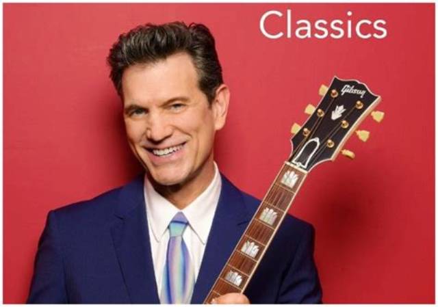 Is Chris Isaak Married, Does He Have a Wife?