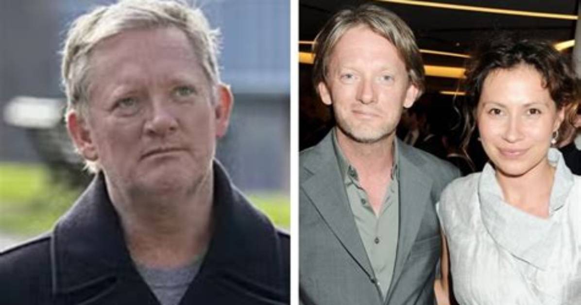Is Douglas Henshall Still Married?