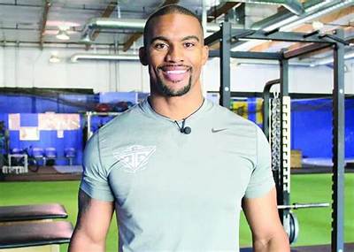 Is Former Nfl Player Anthony Trucks Married? More on His Personal Life