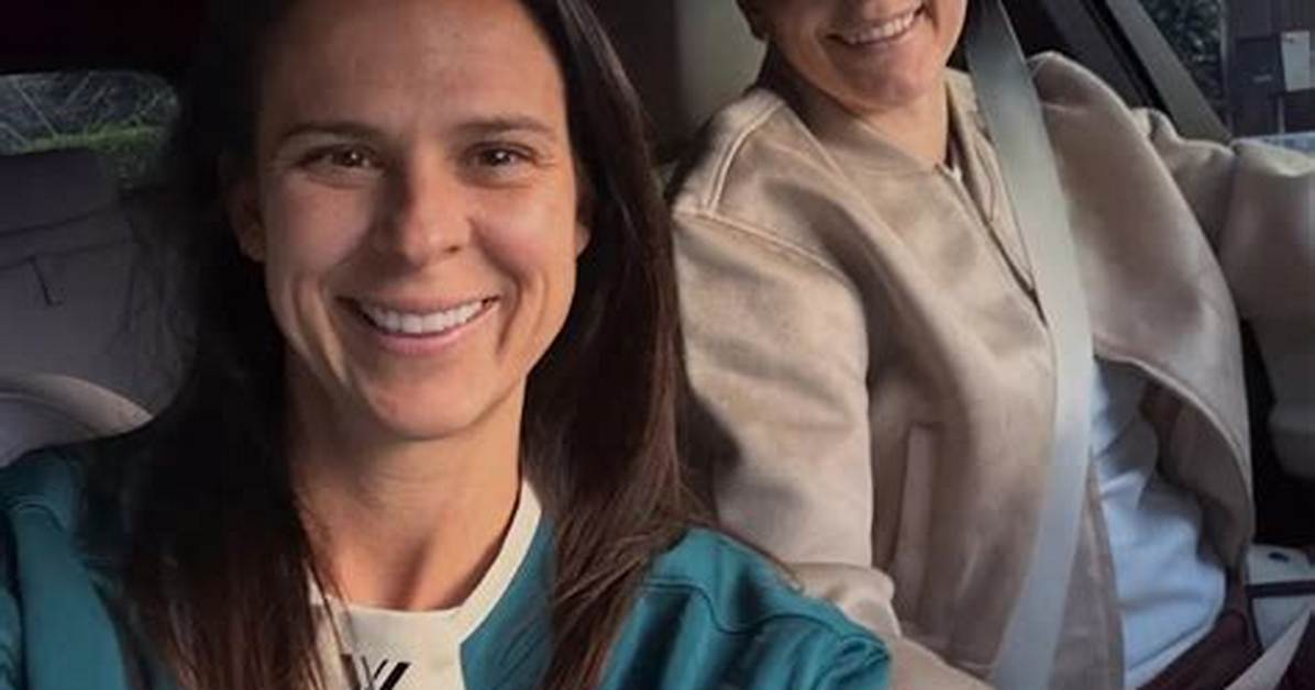 Is Hilary Knight Gay? Husband or Partner – Is She Dating Frederik Andersen?