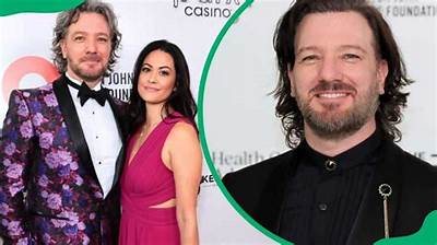 Is Jc Chasez Married to Wife? or Dating Girlfriend? Past Relationships.