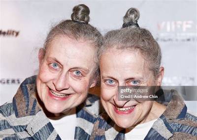 Is Joyce Robbins and Jacqueline Robbins Related? Relationship Explained