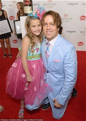 Is Larry Birkhead Gay? Dannielynn Birkhead Father Sexuality – Does He Have a Girlfriend or Partner?