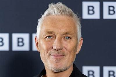 Is Martin Kemp Religious? Does Martin Kemp Dye His Hair?