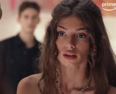 Is Mimi Keene Gay? Everything We Know About the Sex Education Actress