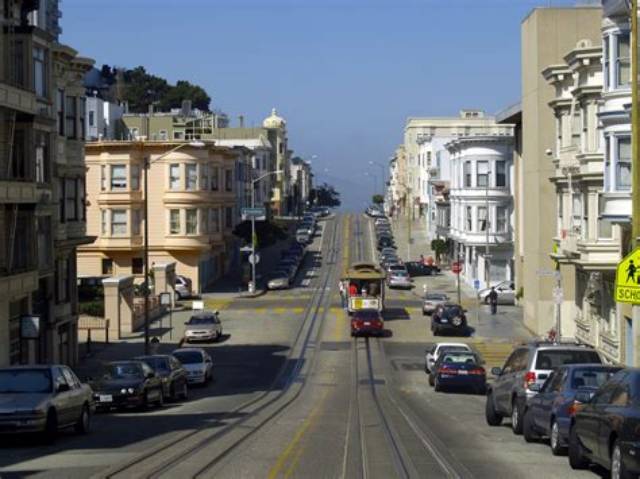 Is Oakland a Suburb of San Francisco