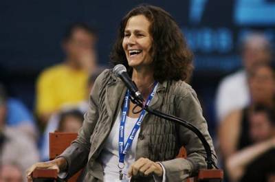 Is Pam Shriver Pregnant? Health and Illness Update