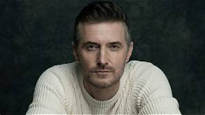 Is Richard Armitage Gay? the Obsession Star’s Sexuality Revealed!