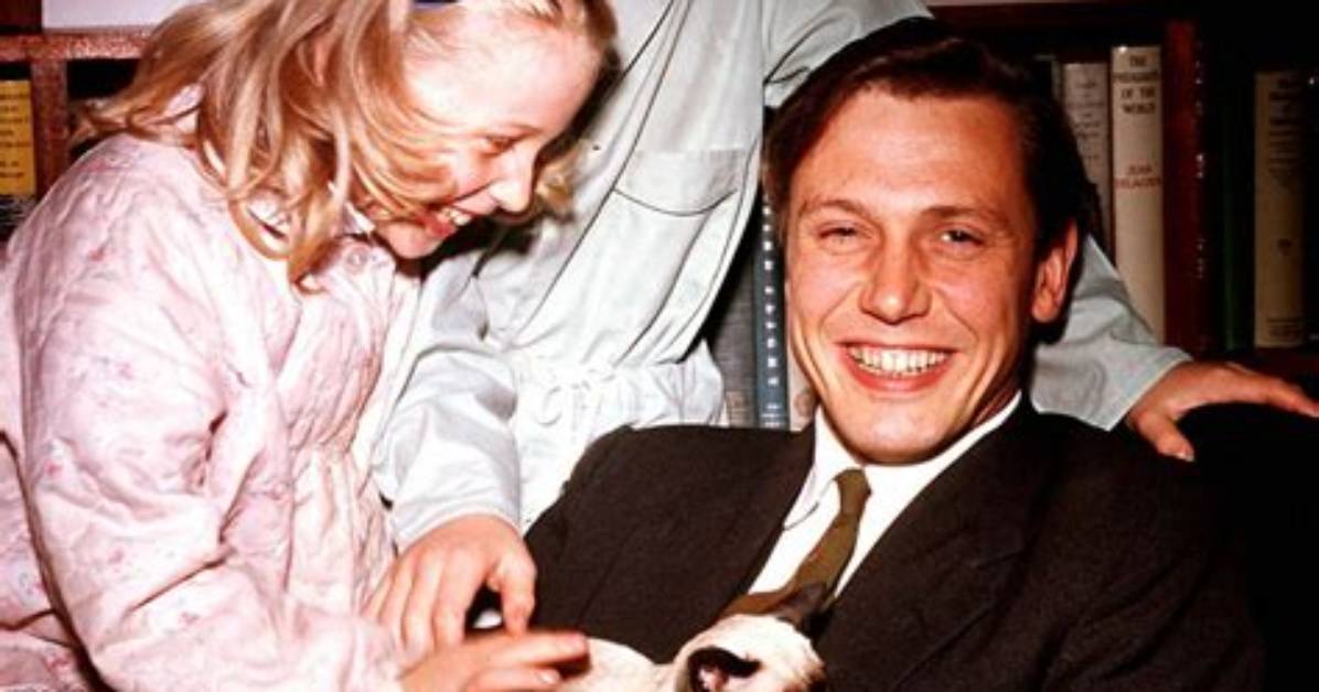 Is Robert Attenborough Married? Everything on David Attenborough Son