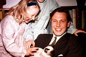 Is Robert Attenborough Married? Everything on David Attenborough Son