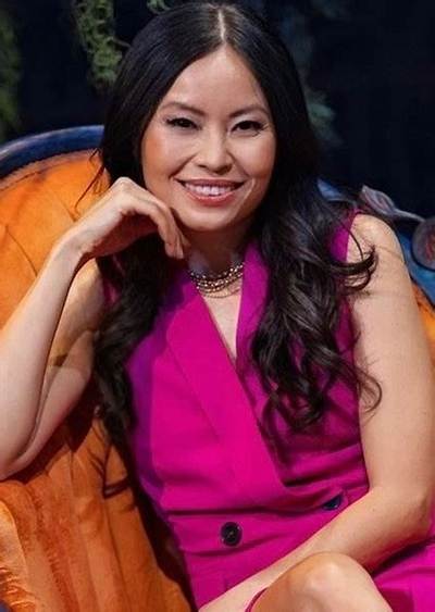 Is Shinmin Li Married – Who Is Her Husband? Details About the Tv Personality