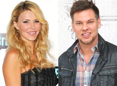Is Theo Von Married to Wife? or Dating a Girlfriend? Past Relationships.