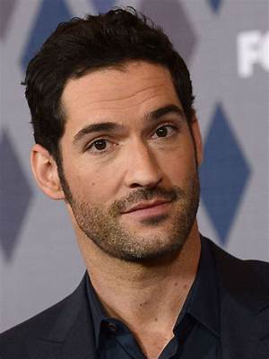 Is Tom Ellis Gay? Age, Height, Net Worth