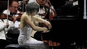 Is Yuja Wang the Best Pianist in the World? How Much Does Yuja Wang Earn?