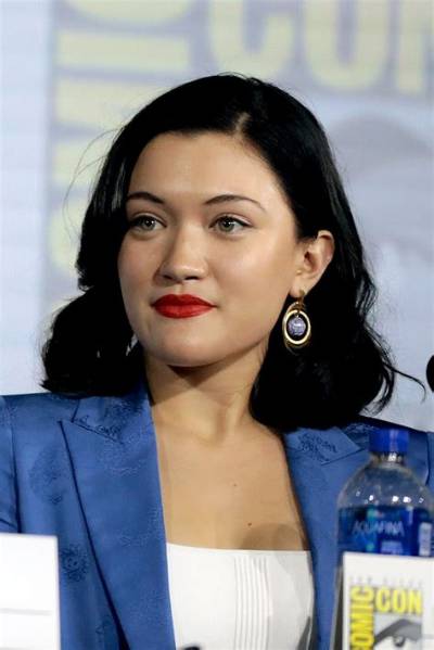 Isa Briones Wikipedia, Bio, Age: Facts on Her Filipino Boyfriend and Parents