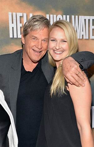 Isabelle Bridges Age, Wiki and Husband Instagram: Is She Married?