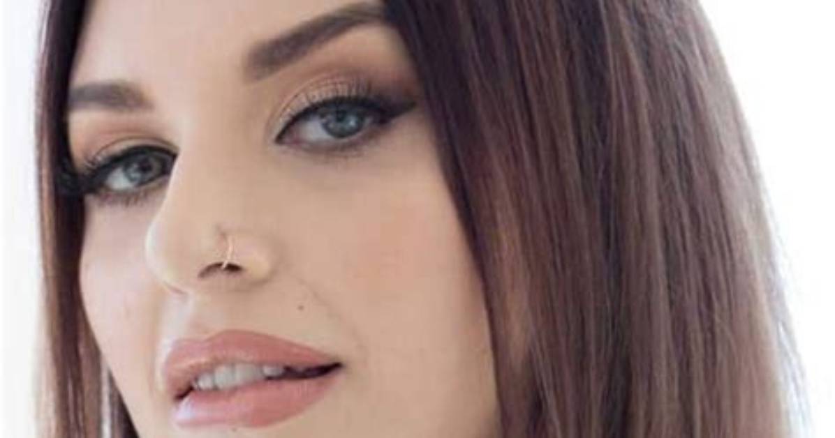 Ivy Lebelle Bio, Wiki, Age, Height, Weight, Husband, Parent, Salary and Net Worth