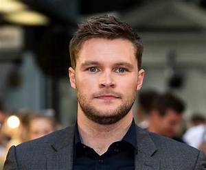 Jack Reynor Bio, Wiki, Age, Height, Family, Girlfriend, Midsommar, Actor, Movies, and Net Worth