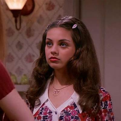 Jackie Burkhart Bio, Age, Family, Mom, Husband, Outfits and Net Worth