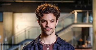 Jacob Fortune Lloyd: Facts on the Queen’s Gambit Actor