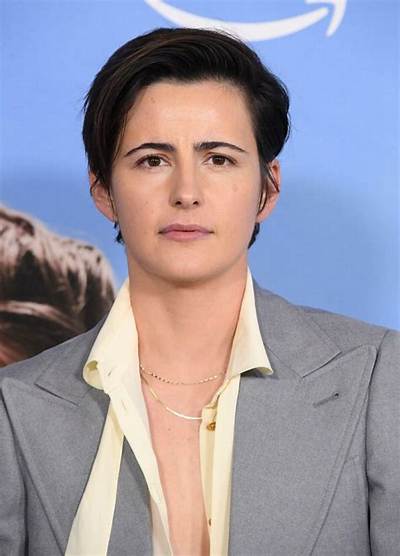Jacqueline Toboni Bio, Wiki, Age, Family, Partner, Movies, Tv Shows, and Net Worth.