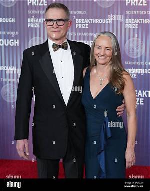 Jan Ellison: Meet David Baszucki Wife and Family