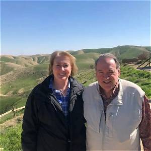 Janet Huckabee Bio, Age, Height, Family, Husband, Children, Political Career, and Net Worth.