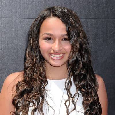 Jazz Jennings – Bio, Net Worth, Age, Facts, Wiki, Height, Boy, Real Name, Transgender, Surgery, Birthday, Weight Loss, I Am Jazz, Boyfriend, Parents