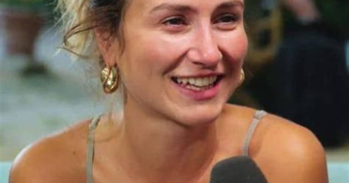 Jeanne Bonnaire-Hurt Age & Photos: How Old Is William Hurt Daughter?