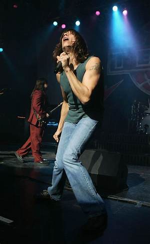 Jeff Keith Wiki, Bio, Age, Height, Family, Wife, Music, Tesla the Band, New Album and Net Worth.