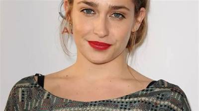 Jemima Kirke Biography, Age, Kids, Pregnant and Divorce