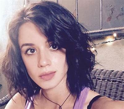 Jenna Kanell Bio, Age, Wiki, Height, Family, Husband, Net Worth and Instagram