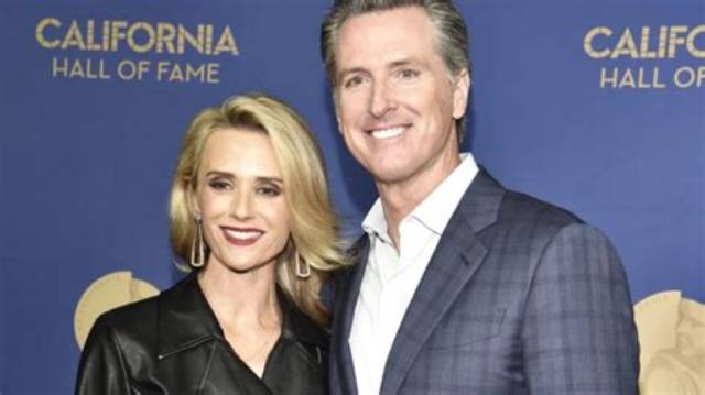 Jennifer Allen Bio, Age, Parents, Husband, Children, Books