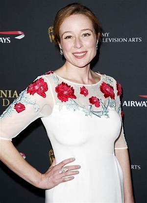 Jennifer Ehle Height, Weight, Net Worth, Age, Birthday, Wikipedia, Who, Instagram, Biography