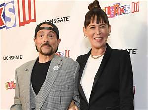 Jennifer Schwalbach Smith (Kevin Smith’s Wife)Bio, Wiki, Age, Daughter, Net Worth and Movies
