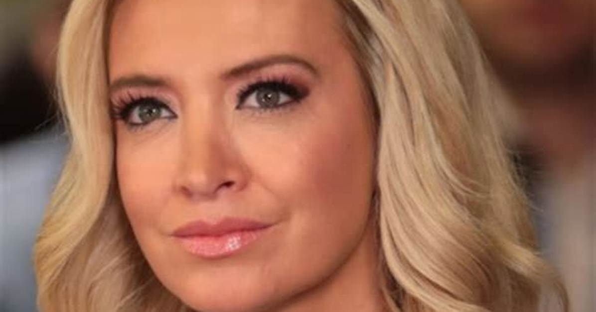 Jenny Mccarthy Biography, Age, Husband, Son, Books and Movies