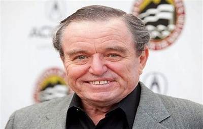 Jerry Mathers’s Net Worth, Biography, Career, Awards, Fact and Life Story
