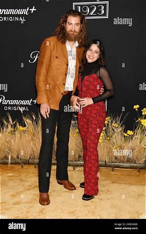 Jessie and Rhett James Mclaughlin: How Long Have They Been Married?