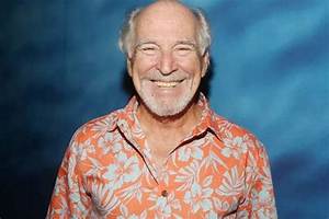 Jimmy Buffett Height, Weight, Net Worth, Age, Birthday, Wikipedia, Who, Nationality, Biography