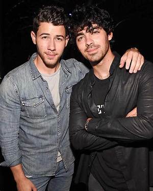 Joe Jonas Height, Weight, Age, Wiki, Biography, Net Worth, Facts