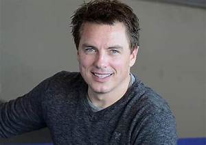 John Barrowman Daughter: Does John Barrowman Have a Child?