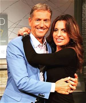 John Bevere Bio, Wiki, Age, Family, Wife, Books, Bait of Satan, Church, Holly Spirit, and Net Worth