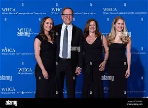 Jonathan Karl Wife, Net Worth and Family: 10 Facts to Know About