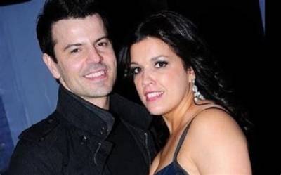 Jordan Knight: Wife, Net Worth, Tattoos, Smoking & Body Facts