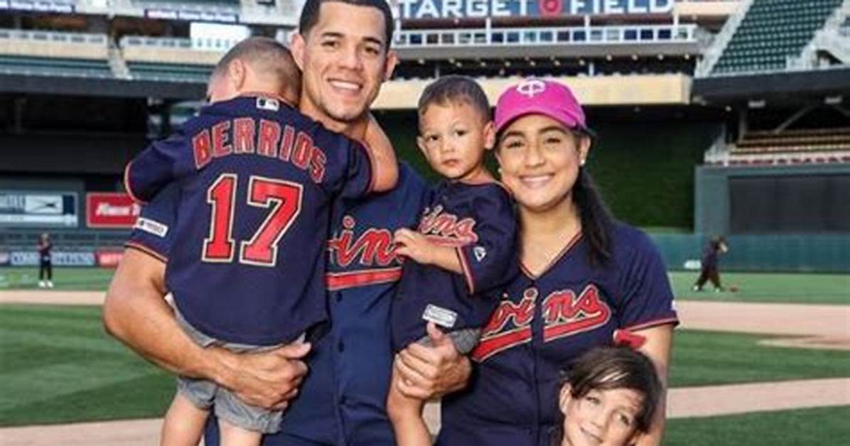 Jose Berrios Wife Jannieliz M%C3%A1Rquez Meet the 400. Jpg